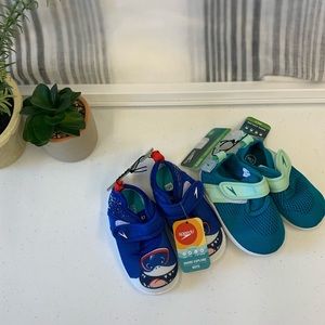 NWT Kids Speedo water shoes size S (5-6) $12 #14